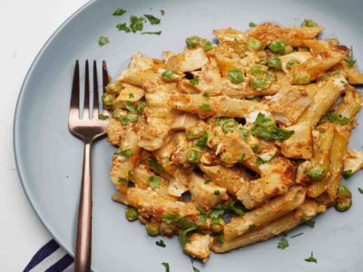 Creamy Peas & Spiced Tofu Penne (Vegetarian) (serves 2)