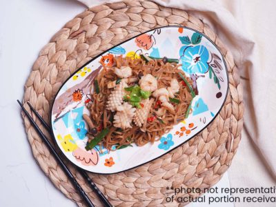 Seafood Ee-fu Noodles (serves 2)