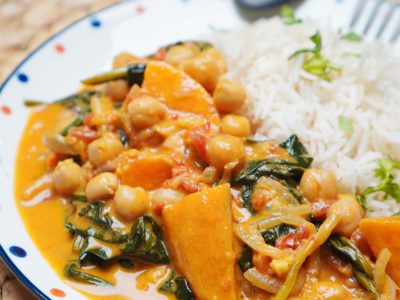 Sweet Potato, Chickpeas & Spinach Curry (Vegan) (Serves 2)