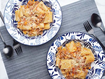 One Pot Rigatoni Bolognese (Serves 2)